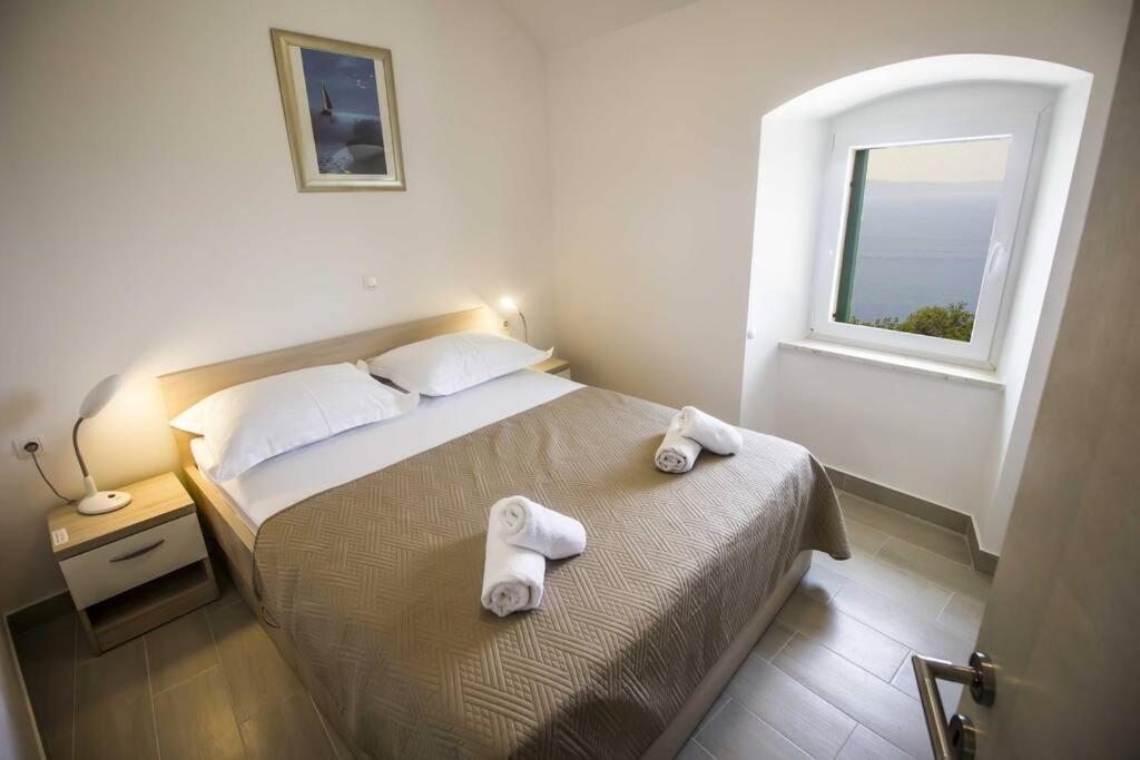 Holiday Home Aria ポドゥゴラ エクステリア 写真