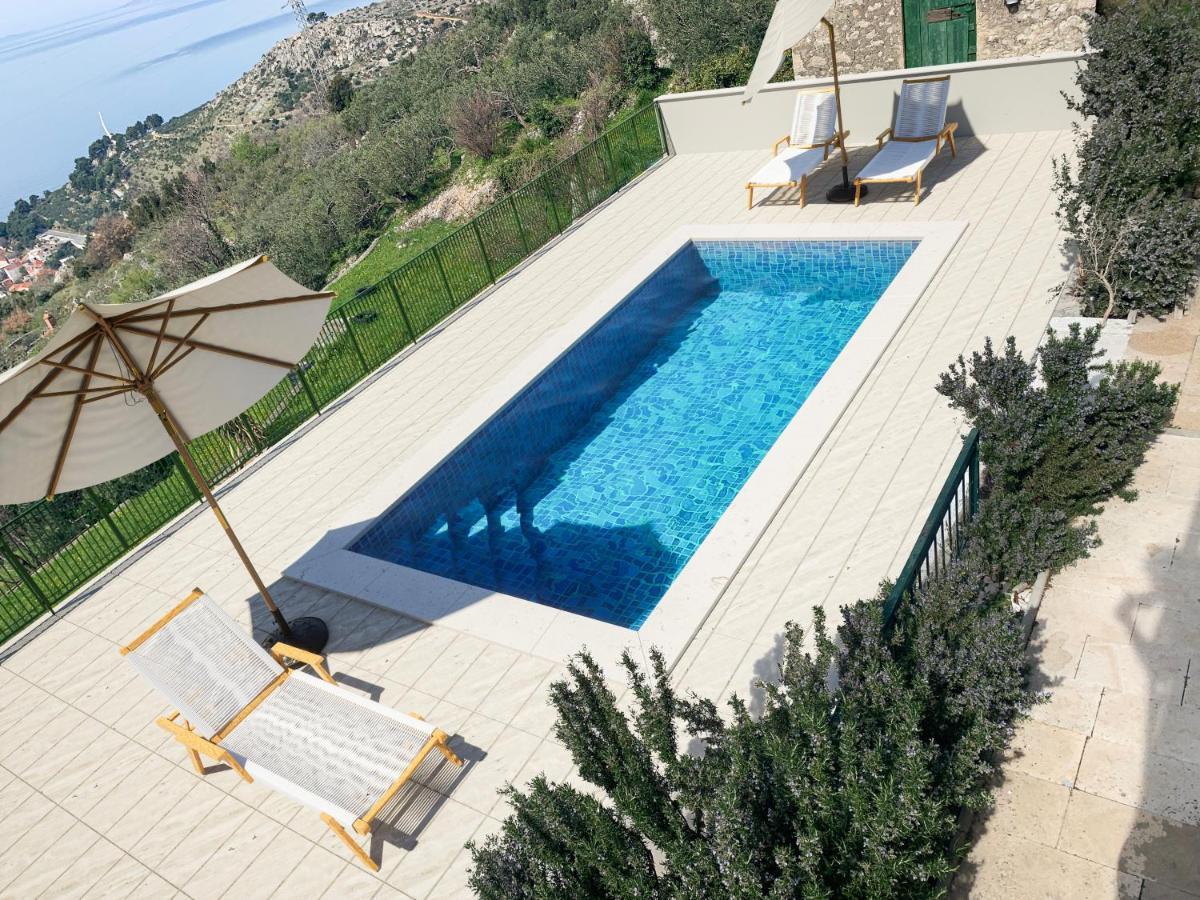 Holiday Home Aria ポドゥゴラ エクステリア 写真