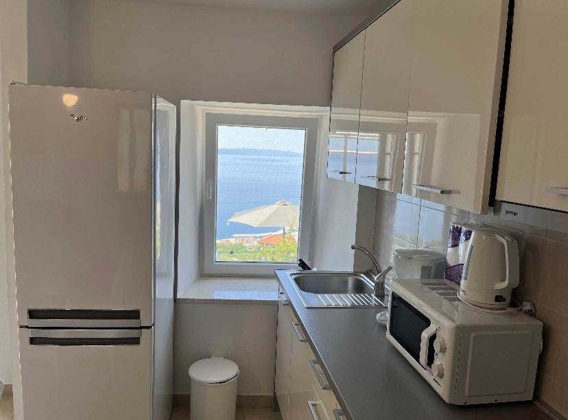Holiday Home Aria ポドゥゴラ エクステリア 写真